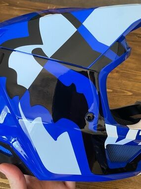 Fox V1 Lux youth small helmet